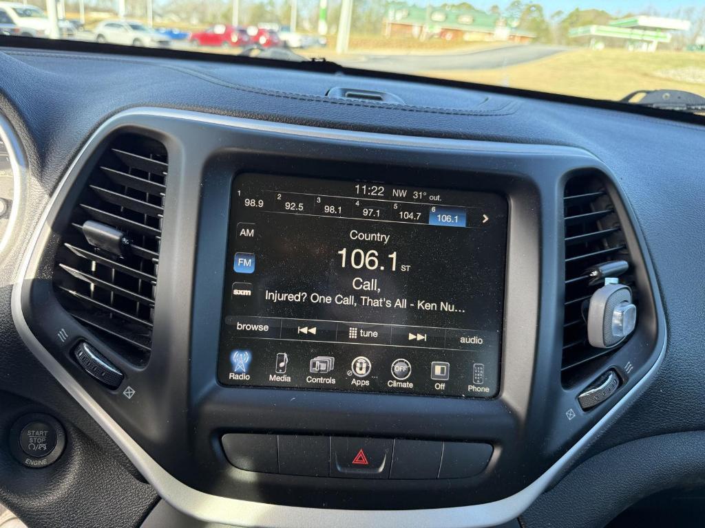 used 2015 Jeep Cherokee car, priced at $13,995