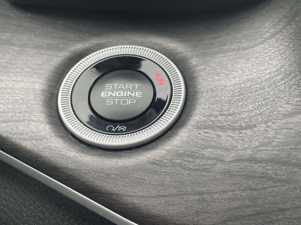 used 2025 Jeep Grand Cherokee L car, priced at $37,932