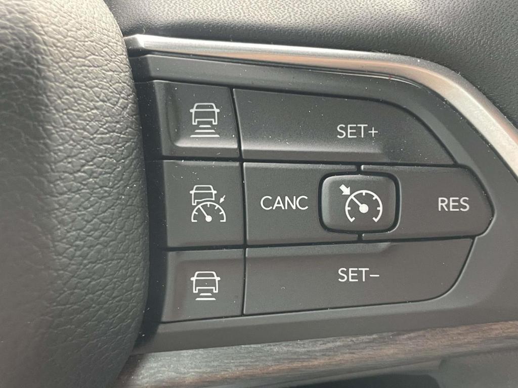 used 2025 Jeep Grand Cherokee L car, priced at $39,500