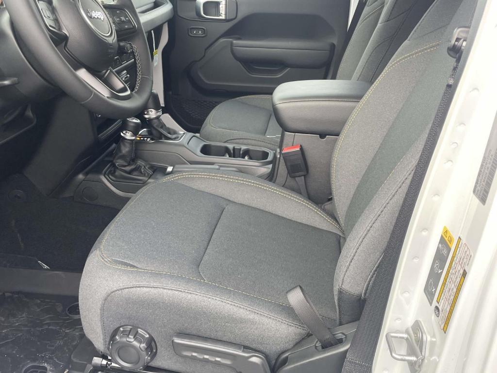 new 2026 Jeep Wrangler car, priced at $51,128