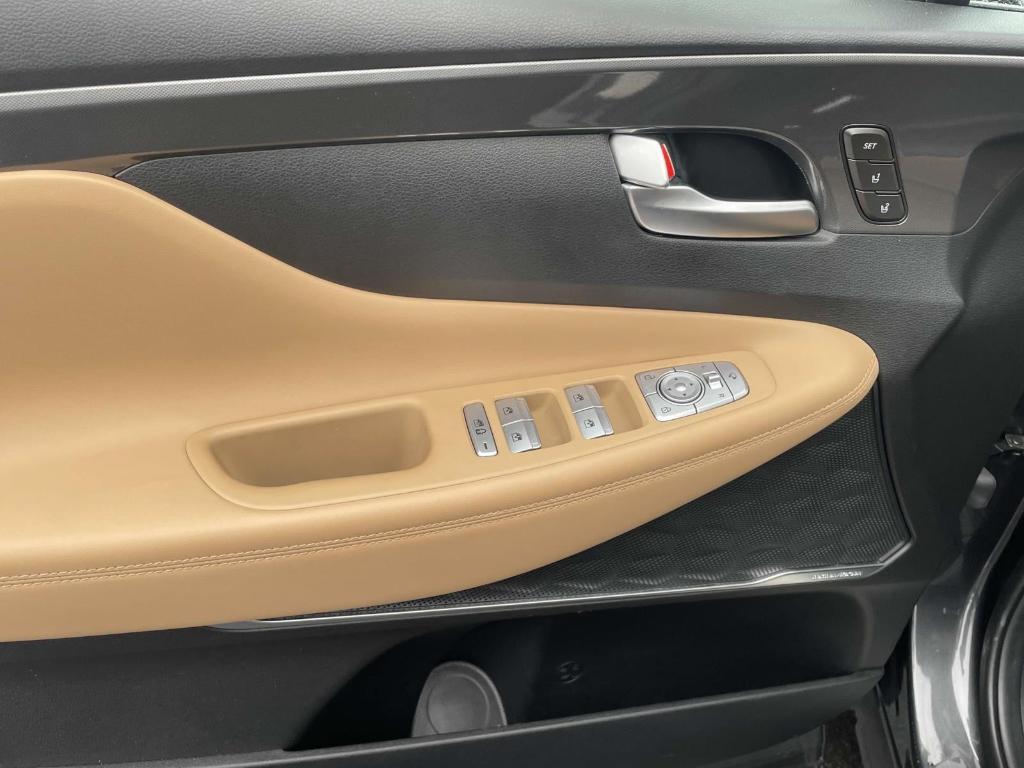 used 2023 Hyundai Santa Fe car, priced at $28,900