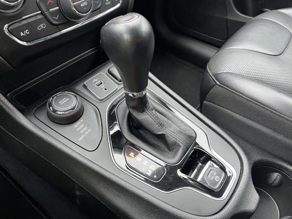 used 2023 Jeep Cherokee car, priced at $24,000