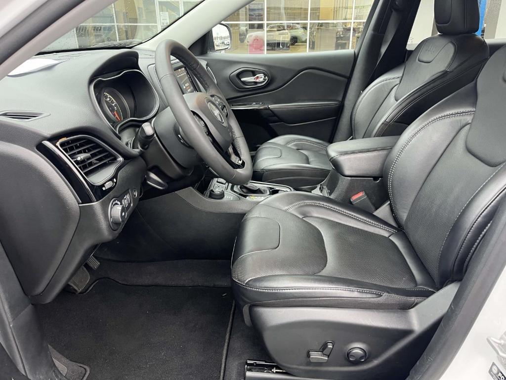 used 2023 Jeep Cherokee car, priced at $24,000