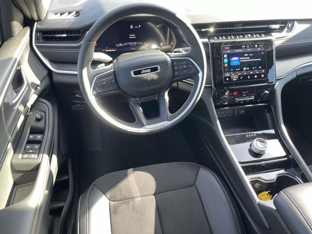 used 2023 Jeep Grand Cherokee car, priced at $33,993