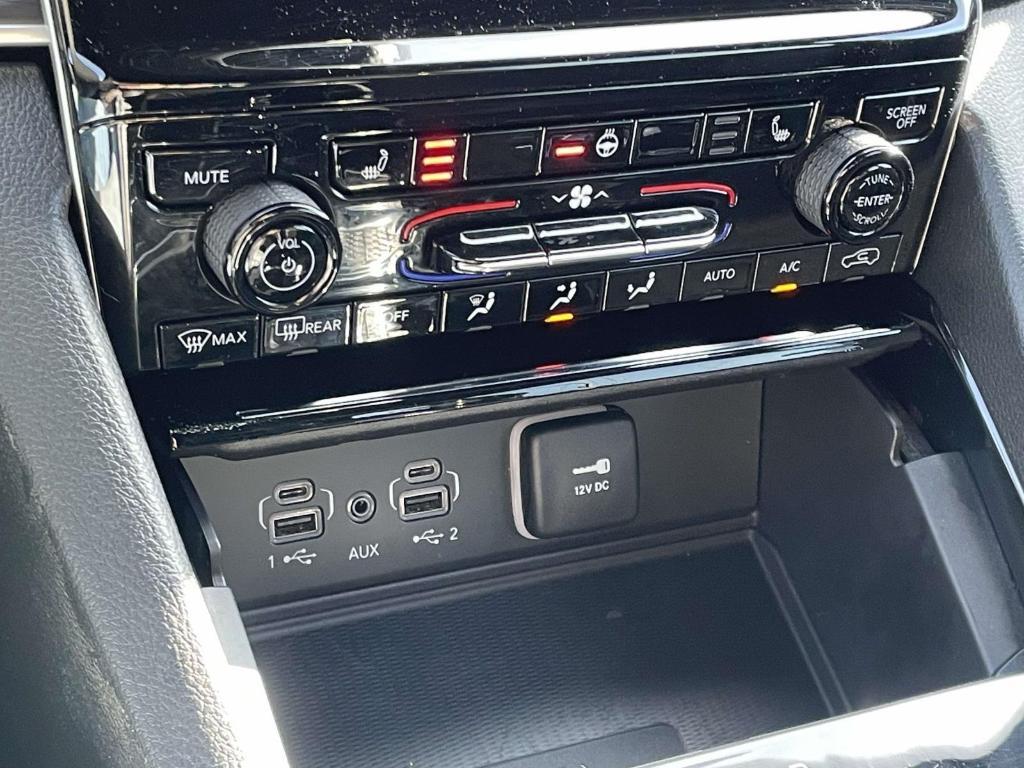 used 2023 Jeep Grand Cherokee car, priced at $33,993