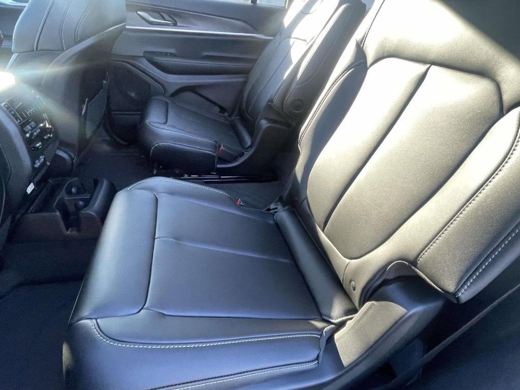 new 2025 Jeep Grand Cherokee L car, priced at $48,438