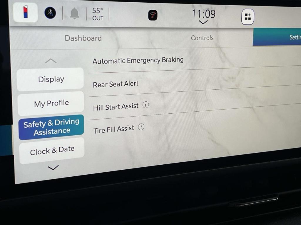 new 2026 Jeep Gladiator car, priced at $45,178