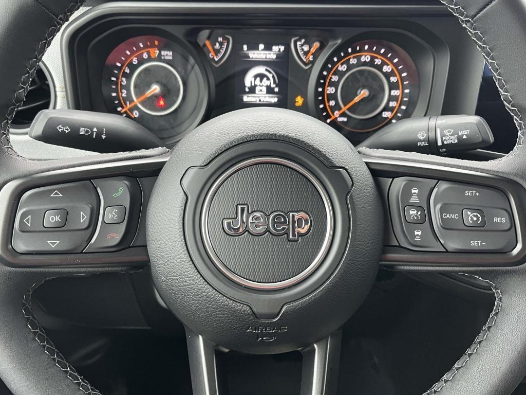 new 2026 Jeep Gladiator car, priced at $45,178