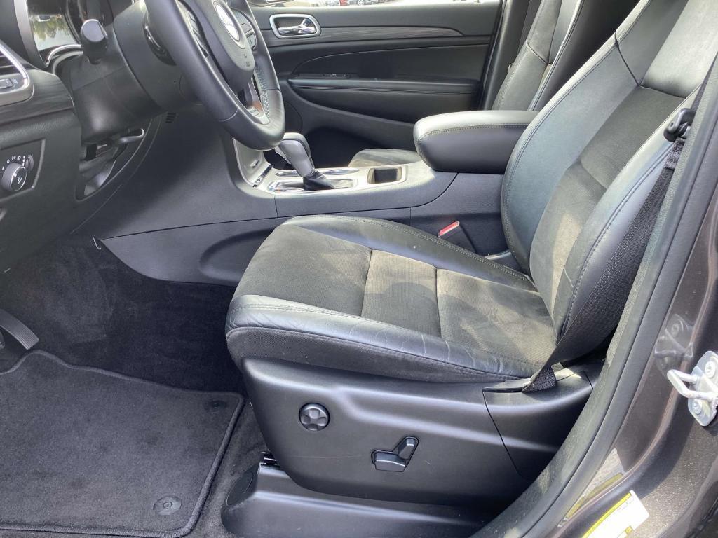 used 2019 Jeep Grand Cherokee car, priced at $18,998