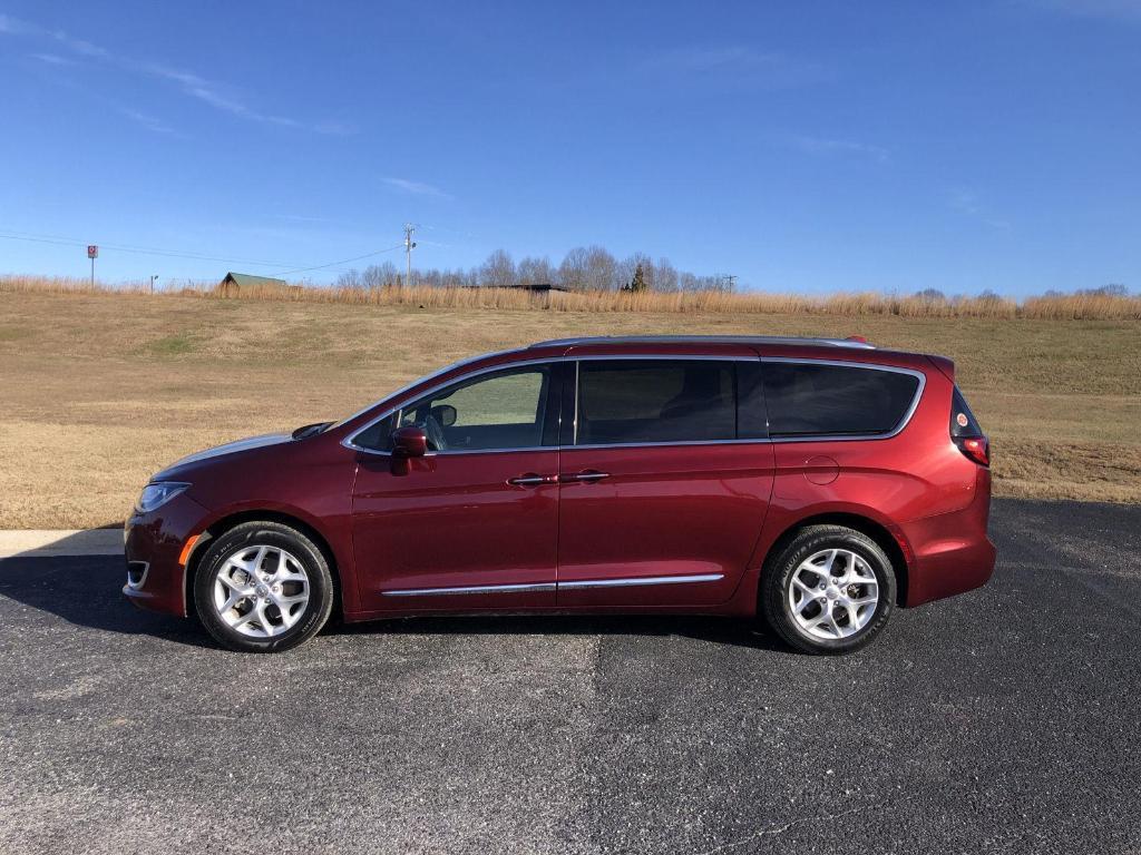 used 2020 Chrysler Pacifica car, priced at $18,897