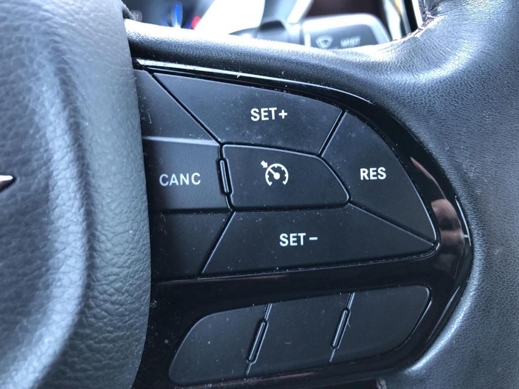 used 2020 Chrysler Pacifica car, priced at $18,897