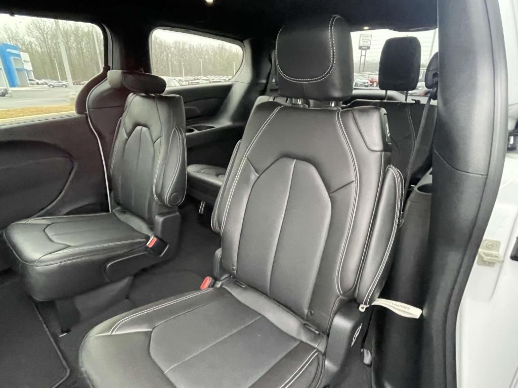 new 2026 Chrysler Pacifica car, priced at $42,383