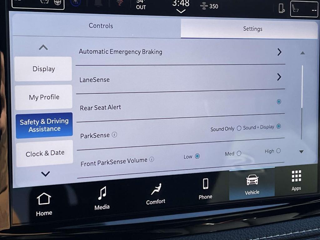 new 2026 Chrysler Pacifica car, priced at $44,373