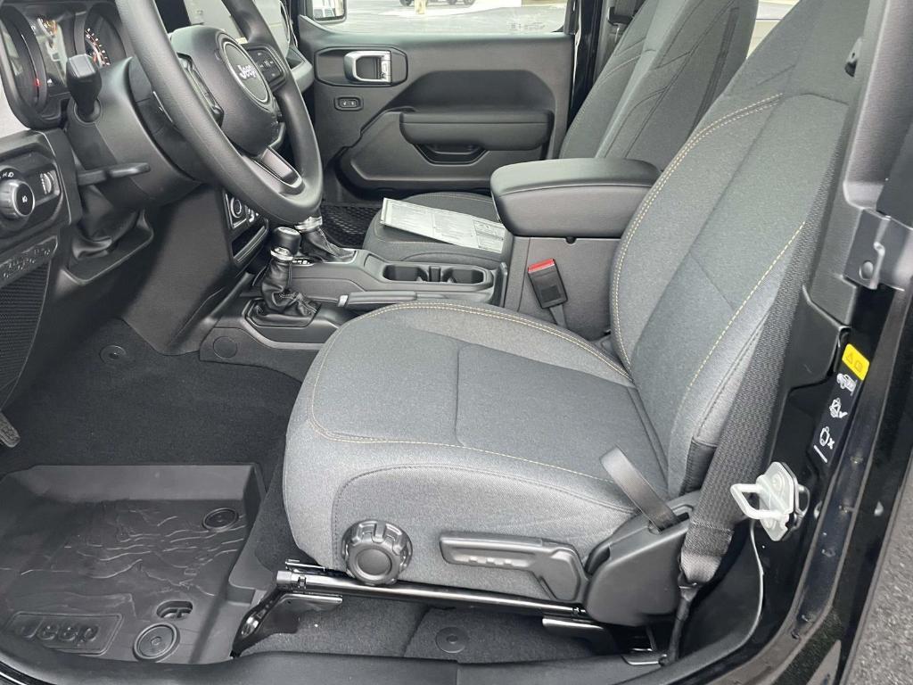 new 2026 Jeep Wrangler car, priced at $41,043