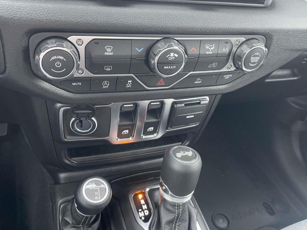 new 2026 Jeep Wrangler car, priced at $41,043