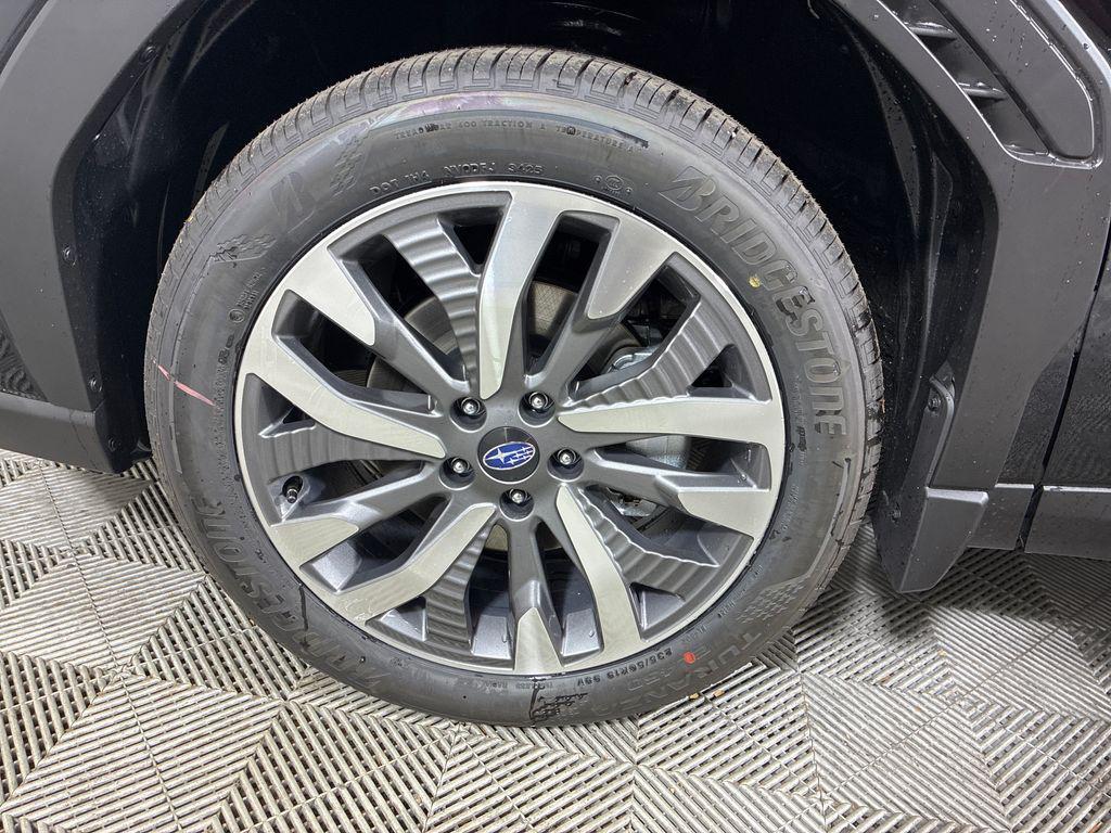 new 2025 Subaru Forester car, priced at $42,568