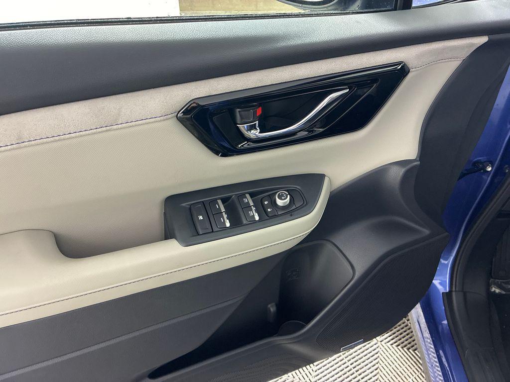 new 2025 Subaru Forester Hybrid car, priced at $42,926