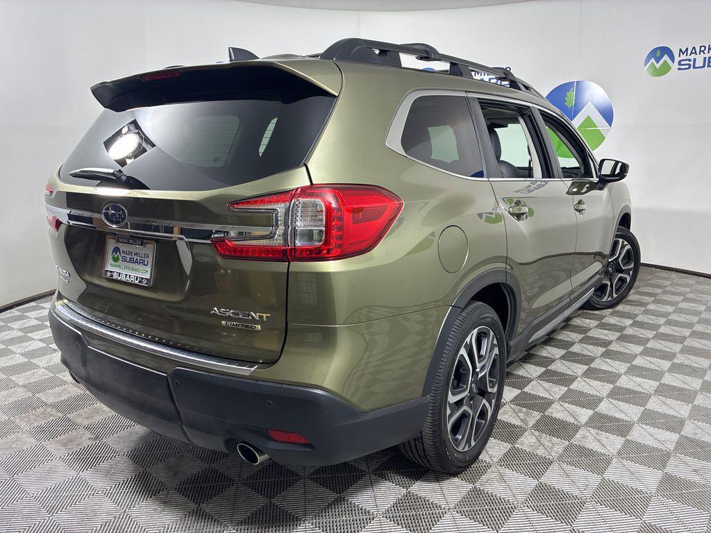 used 2025 Subaru Ascent car, priced at $43,878
