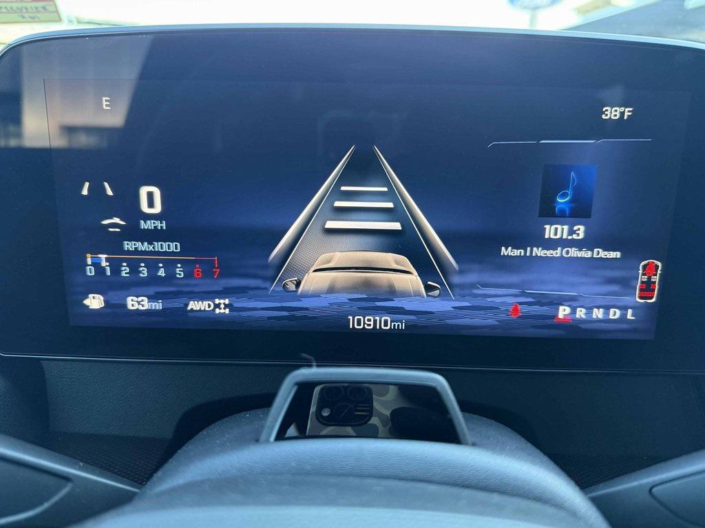 used 2024 Chevrolet Traverse car, priced at $50,854