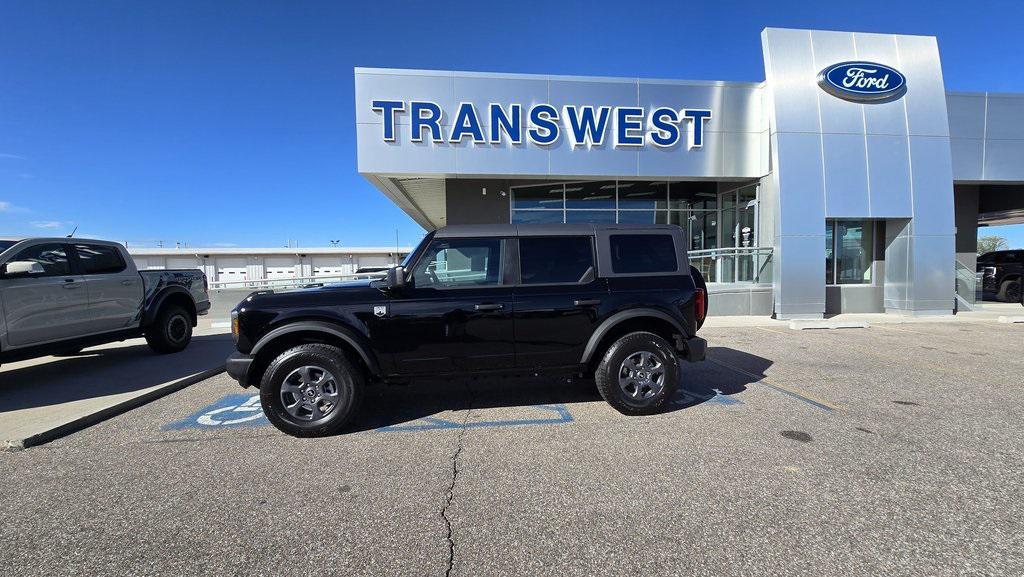 new 2025 Ford Bronco car, priced at $44,511