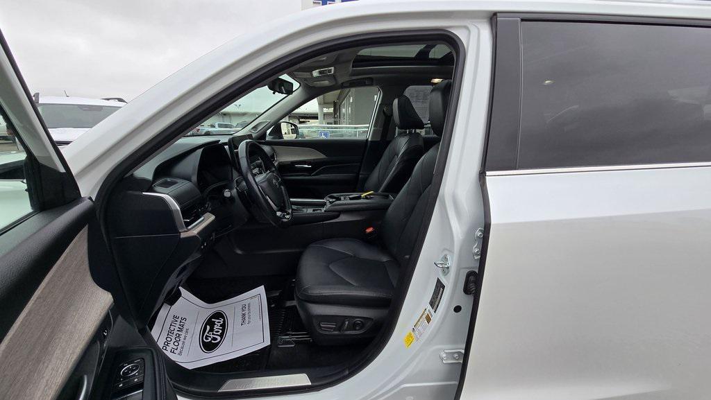 used 2024 Toyota Grand Highlander car, priced at $49,525