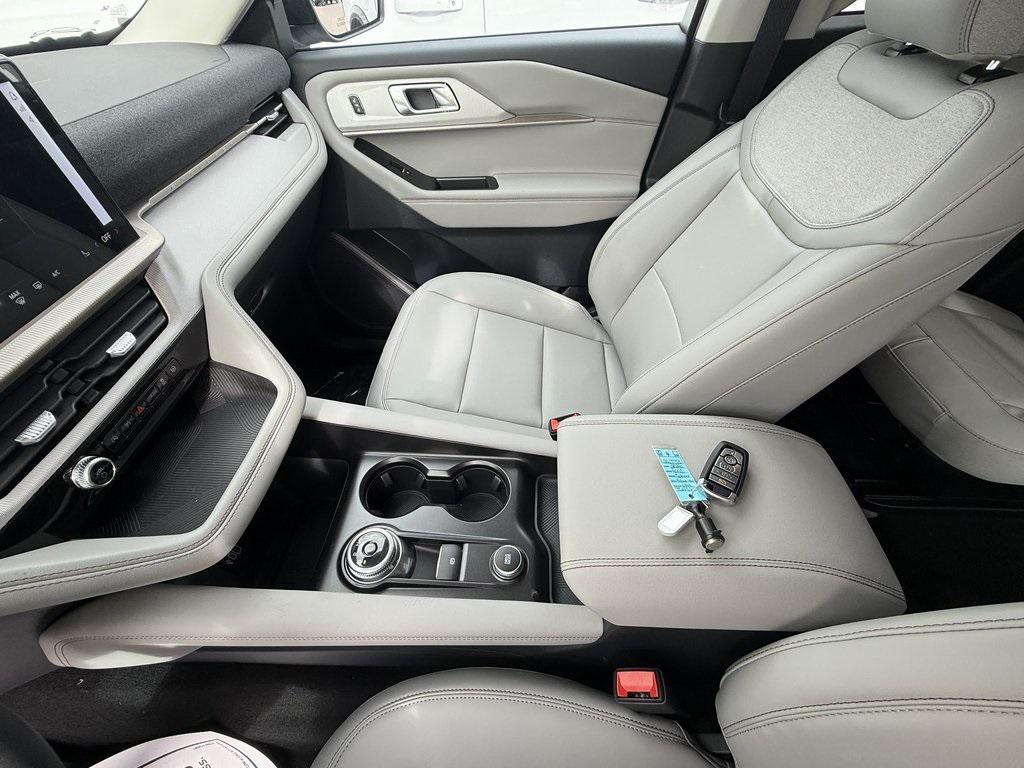 new 2026 Ford Explorer car, priced at $47,877