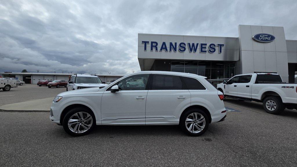 used 2023 Audi Q7 car, priced at $33,428