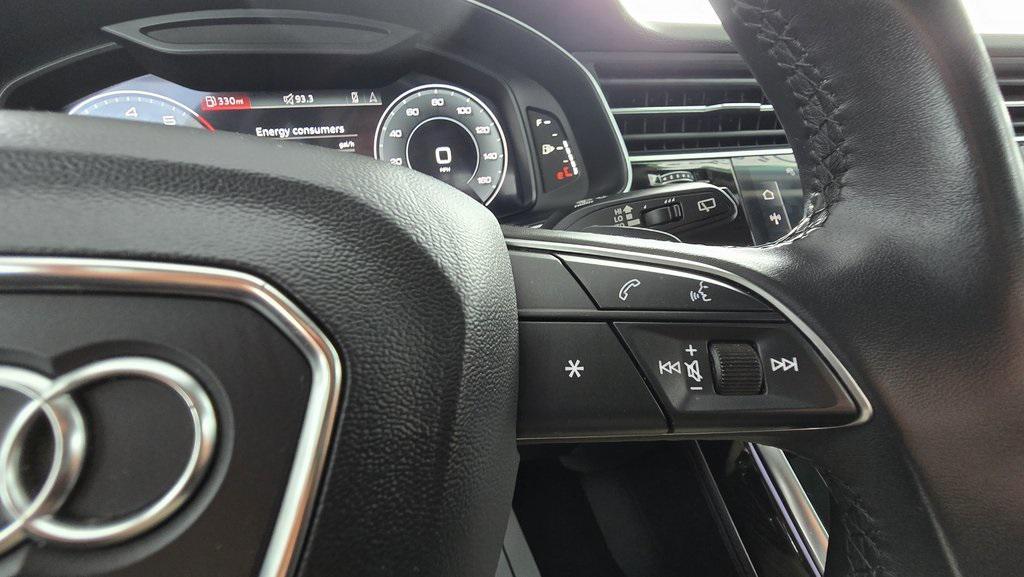 used 2023 Audi Q7 car, priced at $33,428