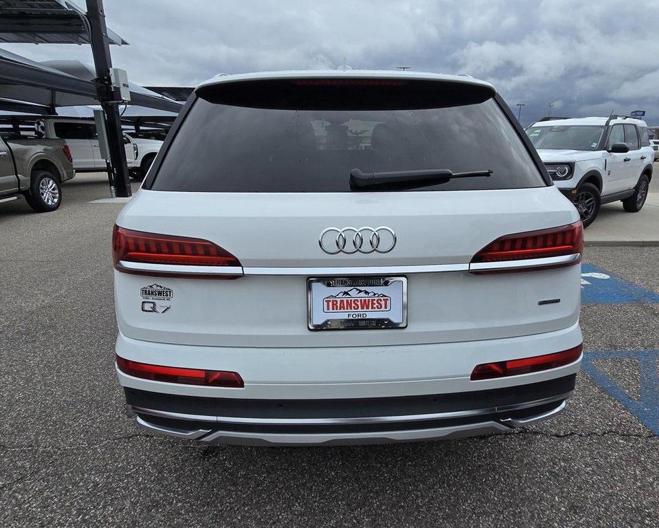 used 2023 Audi Q7 car, priced at $33,428