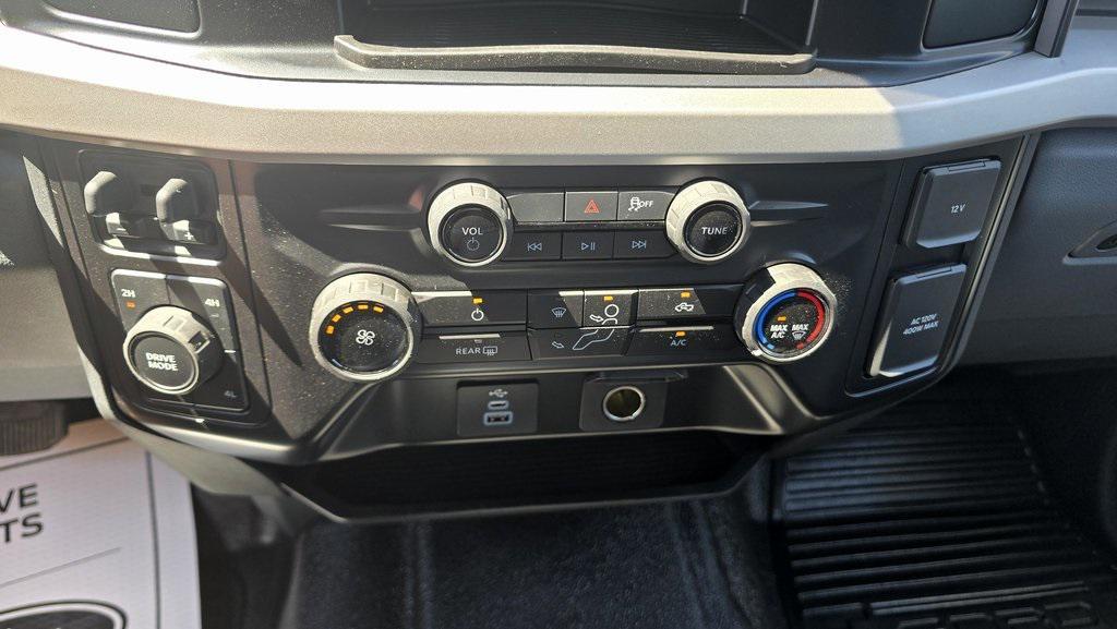 new 2025 Ford F-450 car, priced at $74,528