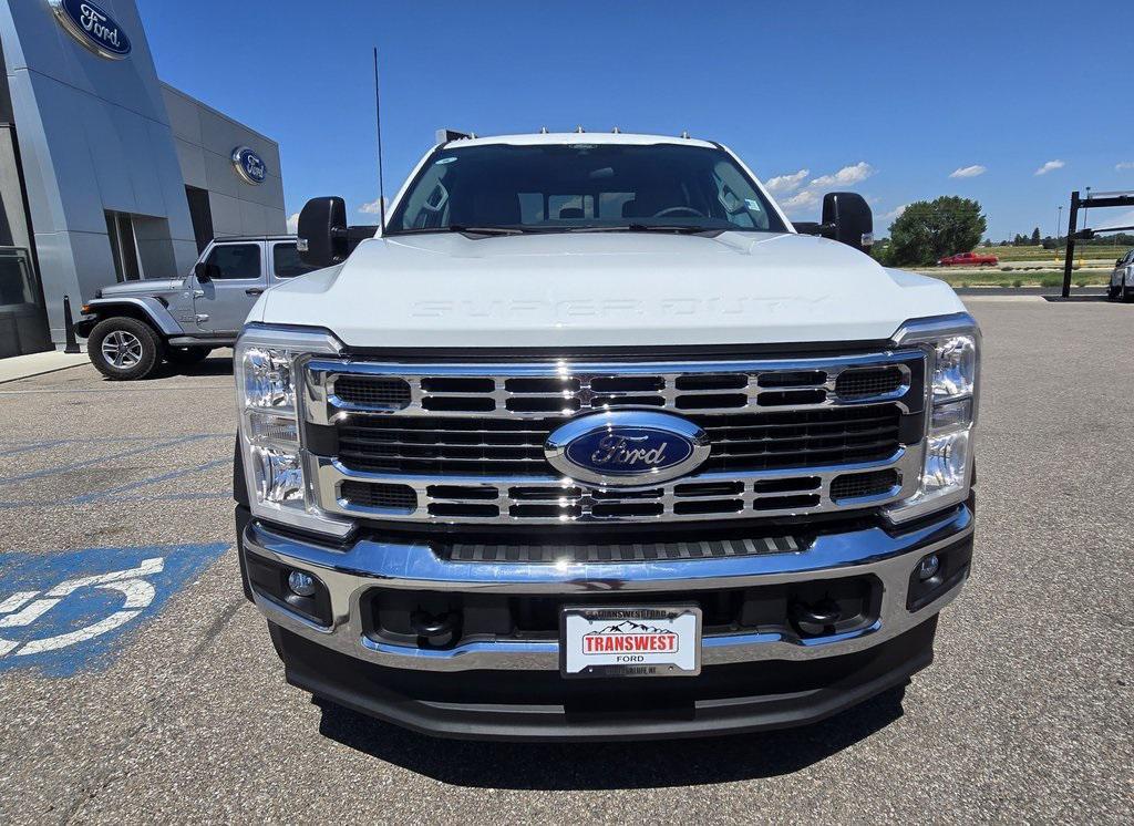 new 2025 Ford F-450 car, priced at $74,528