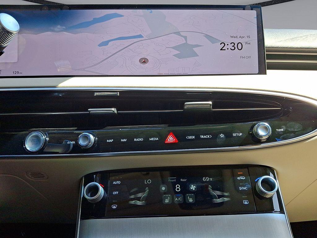 new 2026 Genesis GV70 car