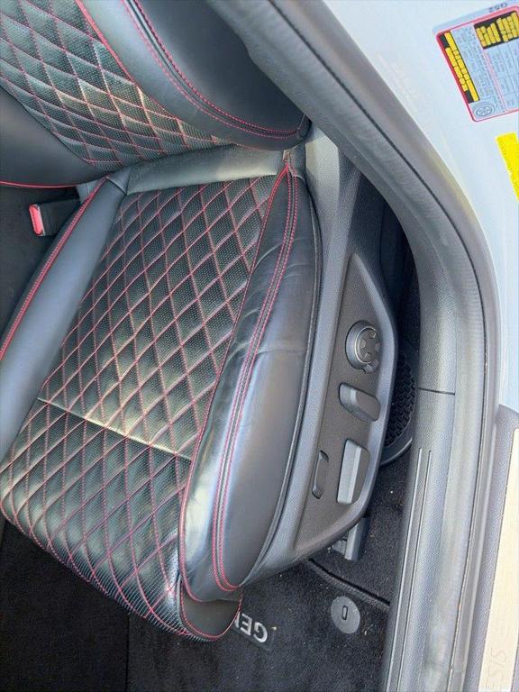 used 2022 Genesis G70 car, priced at $32,488