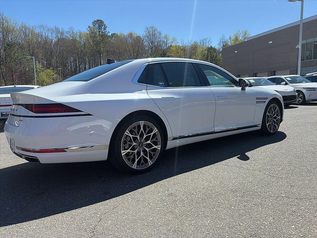 used 2025 Genesis G90 car, priced at $74,990