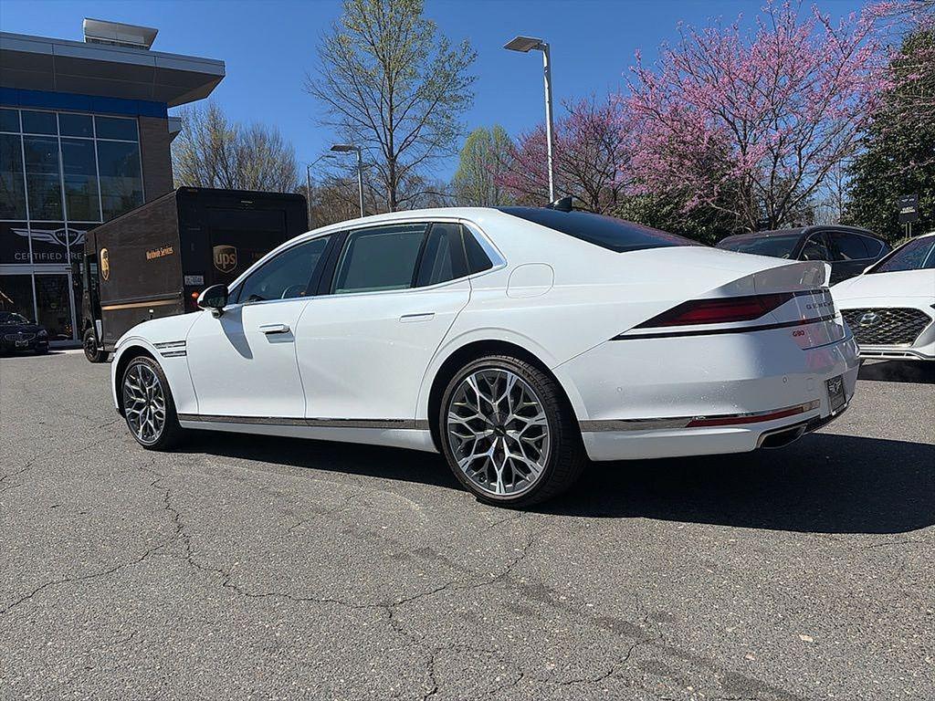 used 2025 Genesis G90 car, priced at $74,990