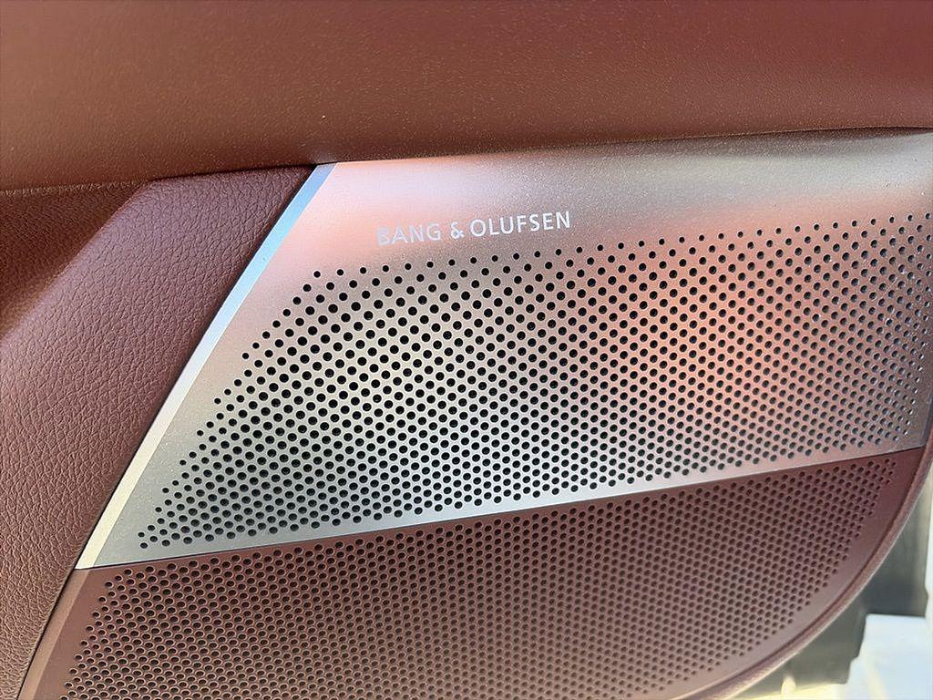 used 2025 Genesis G90 car, priced at $74,990