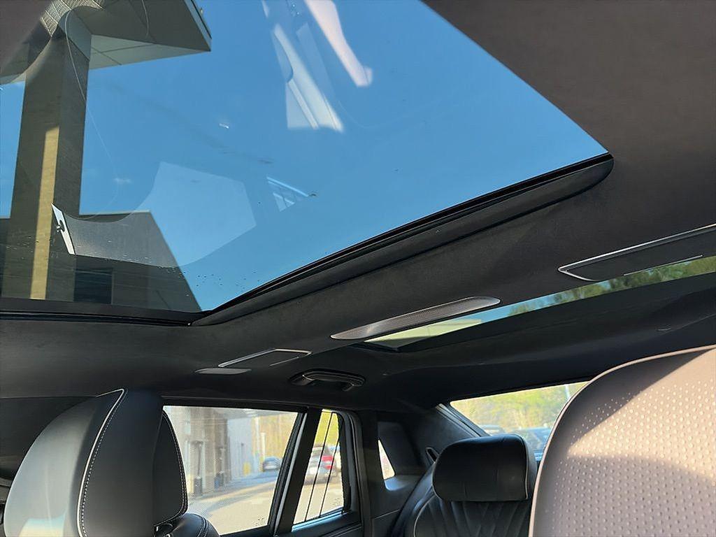 used 2025 Genesis G90 car, priced at $71,494