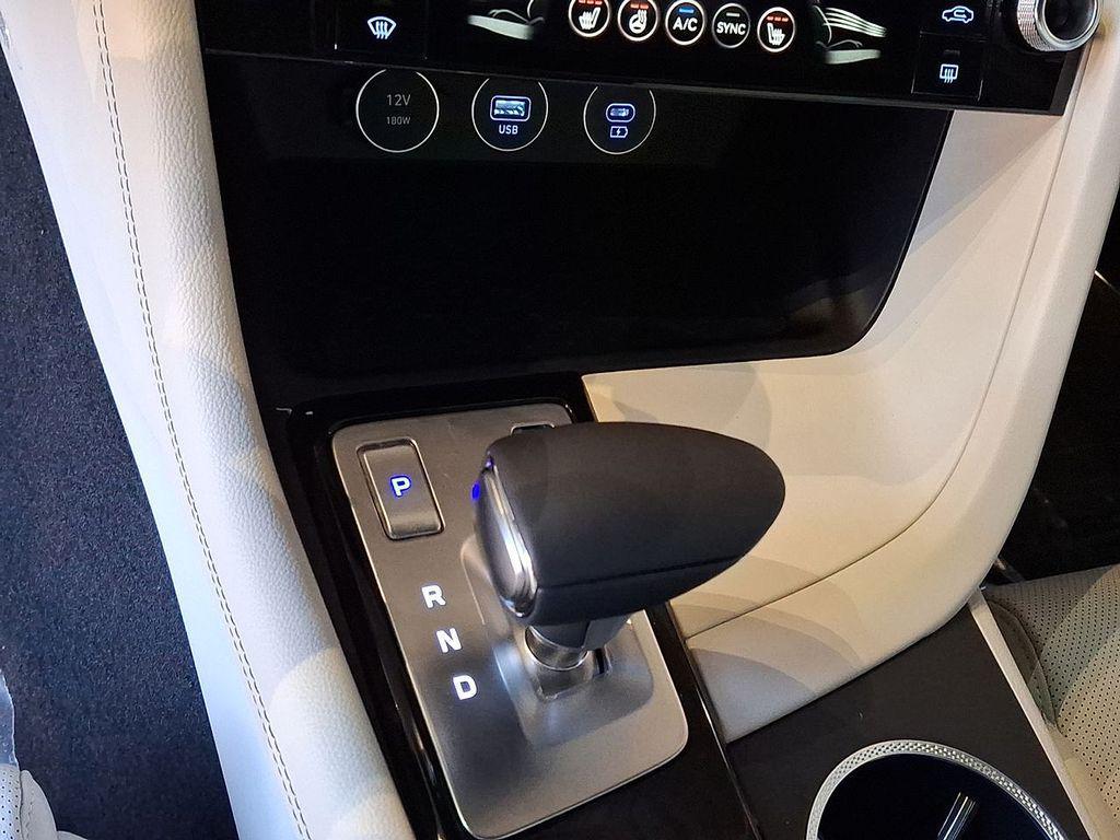 new 2026 Genesis G70 car, priced at $48,280