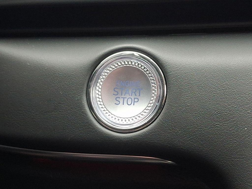 used 2025 Genesis GV80 car, priced at $47,998