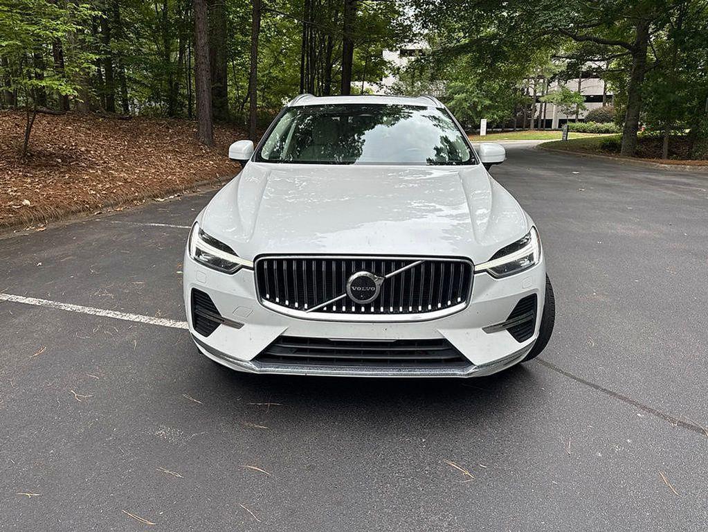 used 2022 Volvo XC60 car, priced at $28,000
