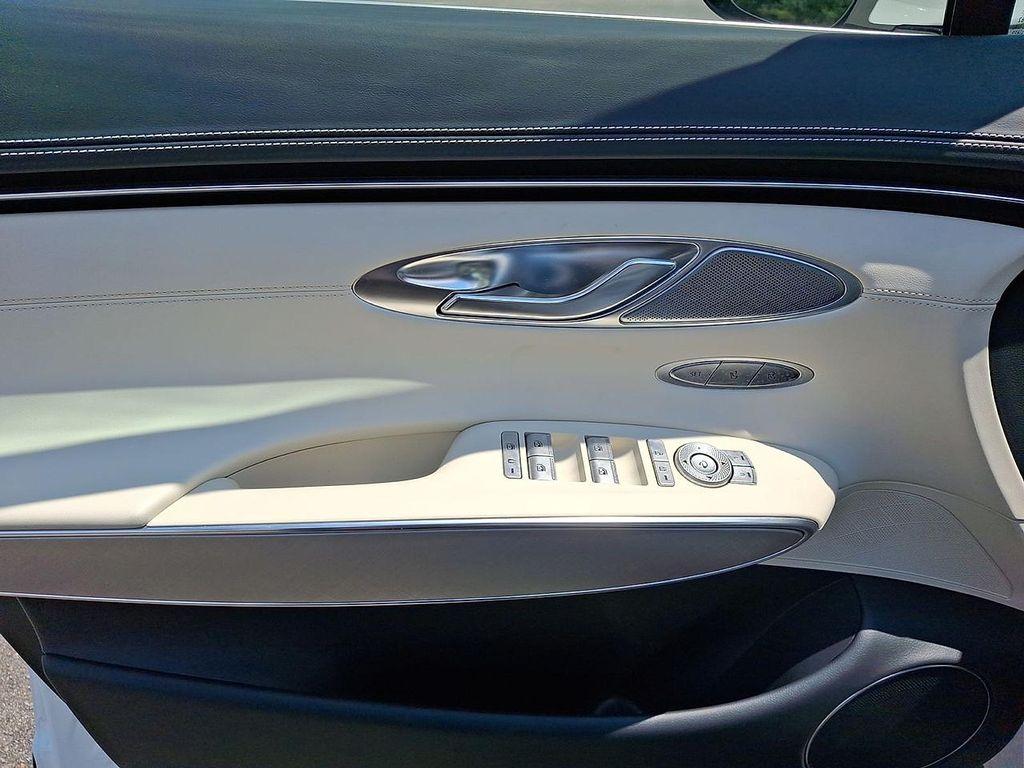 used 2025 Genesis Electrified GV70 car, priced at $50,888