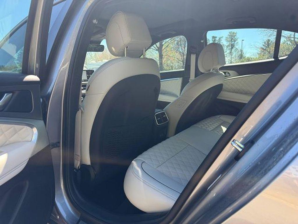 used 2025 Genesis G70 car, priced at $43,495