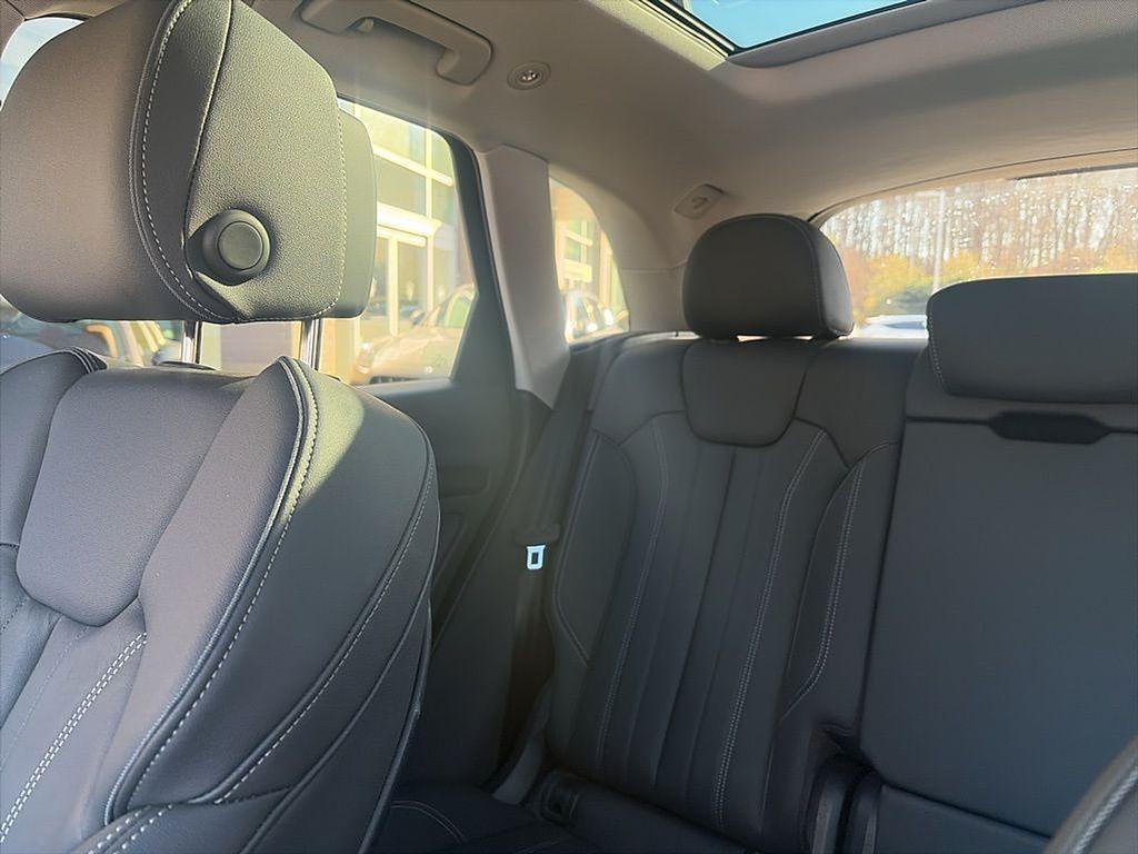 used 2024 Audi Q5 car, priced at $33,995