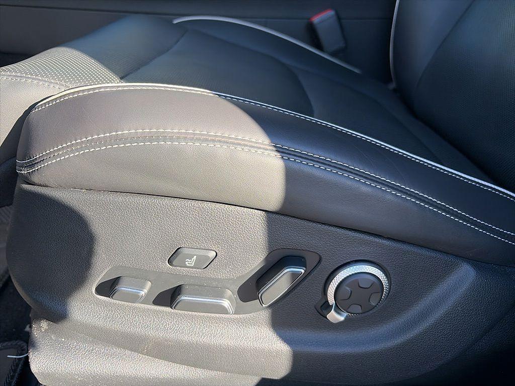 used 2025 Genesis Electrified GV70 car, priced at $45,850