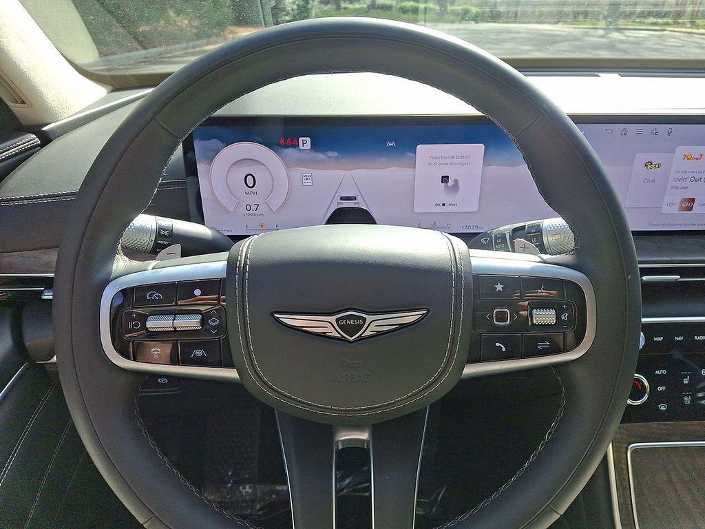 used 2025 Genesis GV80 car, priced at $61,998