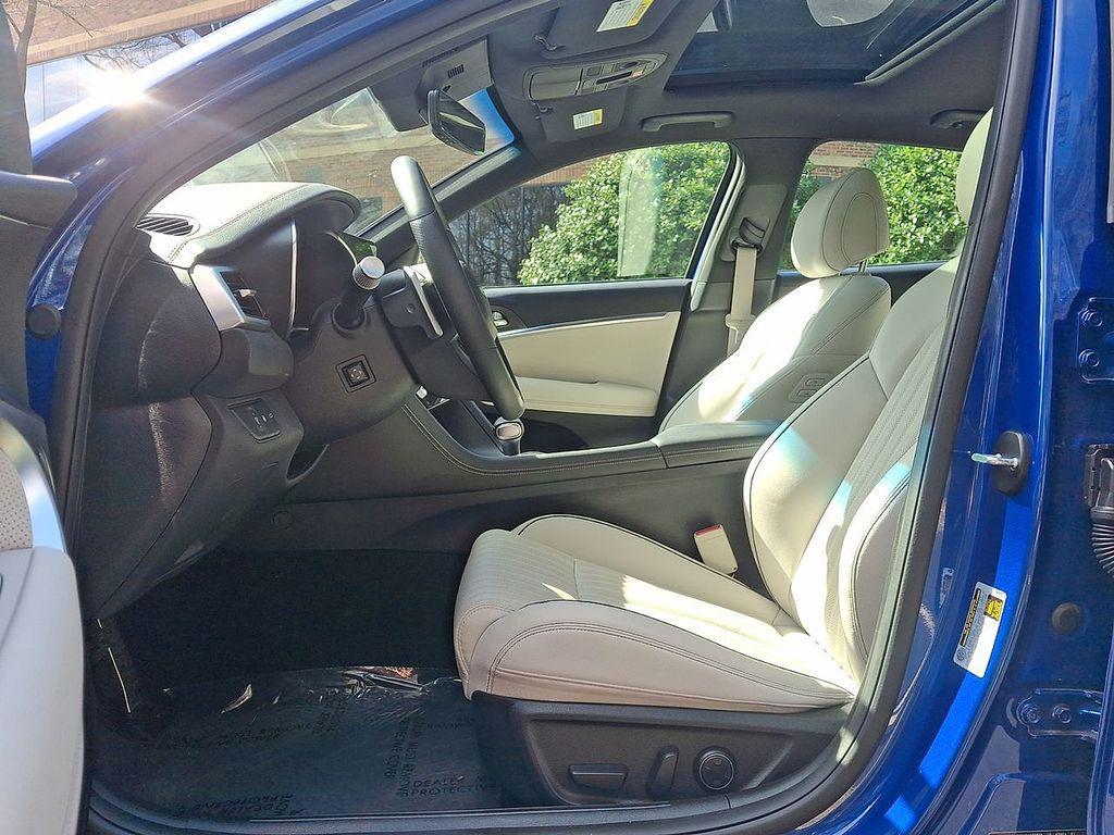 used 2025 Genesis G70 car, priced at $34,998