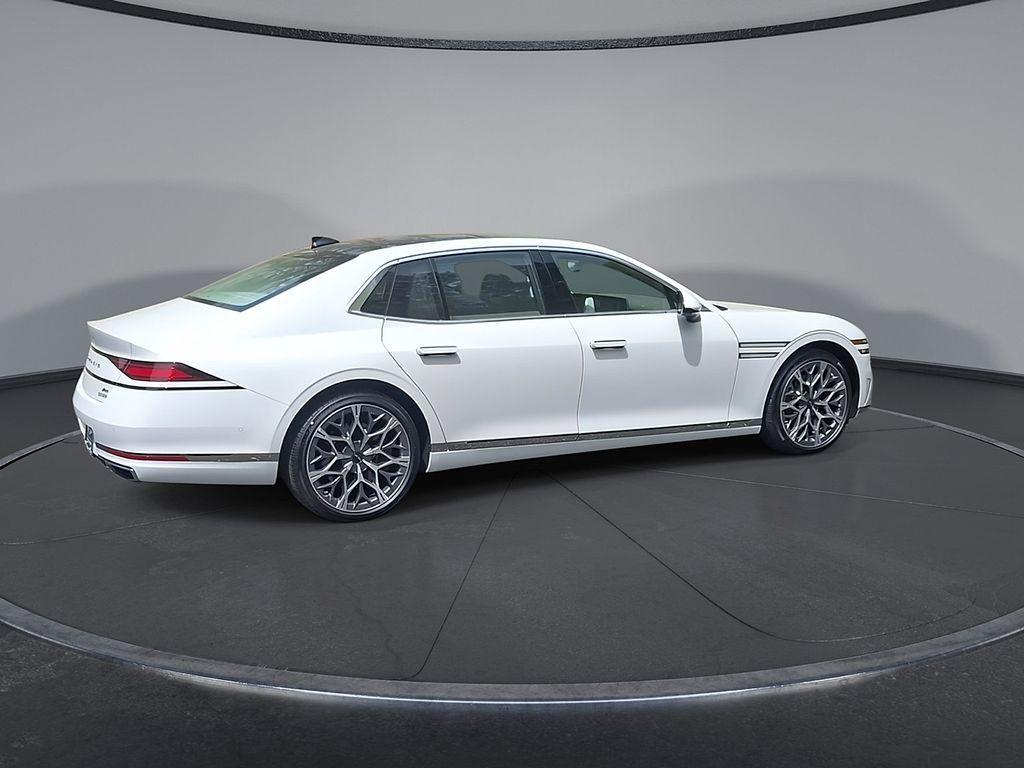 used 2025 Genesis G90 car, priced at $73,599