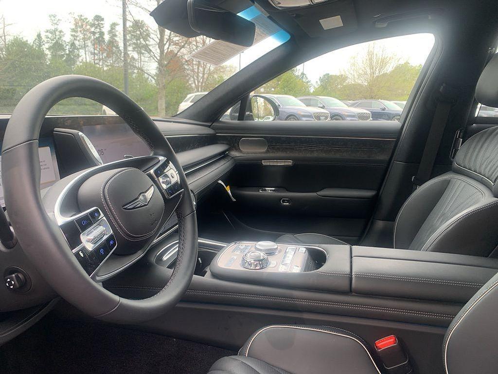 used 2025 Genesis G90 car, priced at $74,990