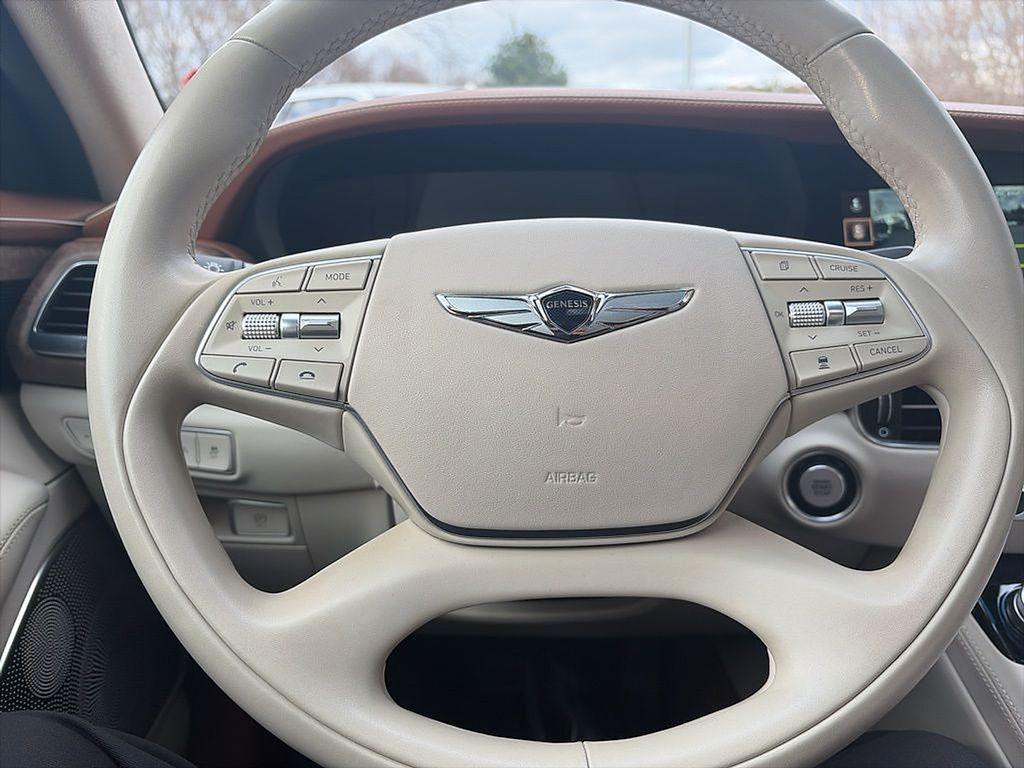 used 2020 Genesis G90 car, priced at $30,988