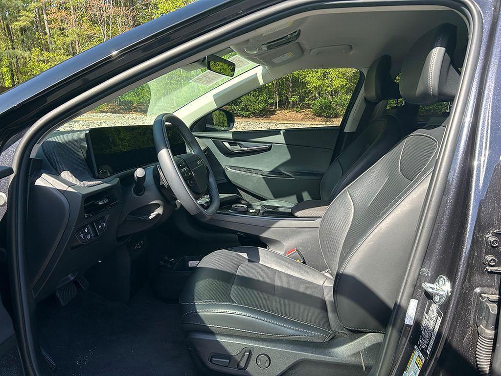 used 2025 Kia EV6 car, priced at $34,795